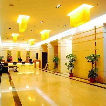 One Plus One Business Hotel Guangzhou Buitenkant foto